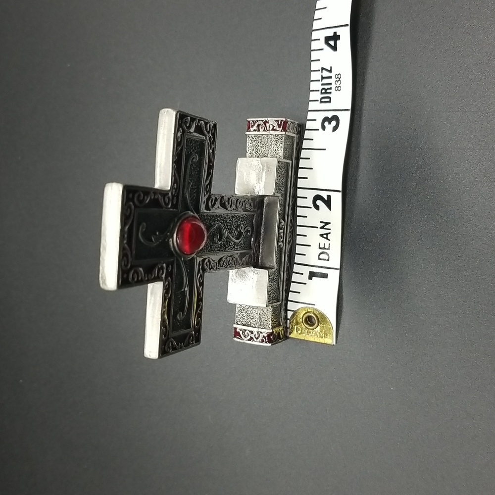 Ornate Pewter 2003 "July" Birthday Ruby Red Gemstone Standing Cross Statue - Picture 10 of 11